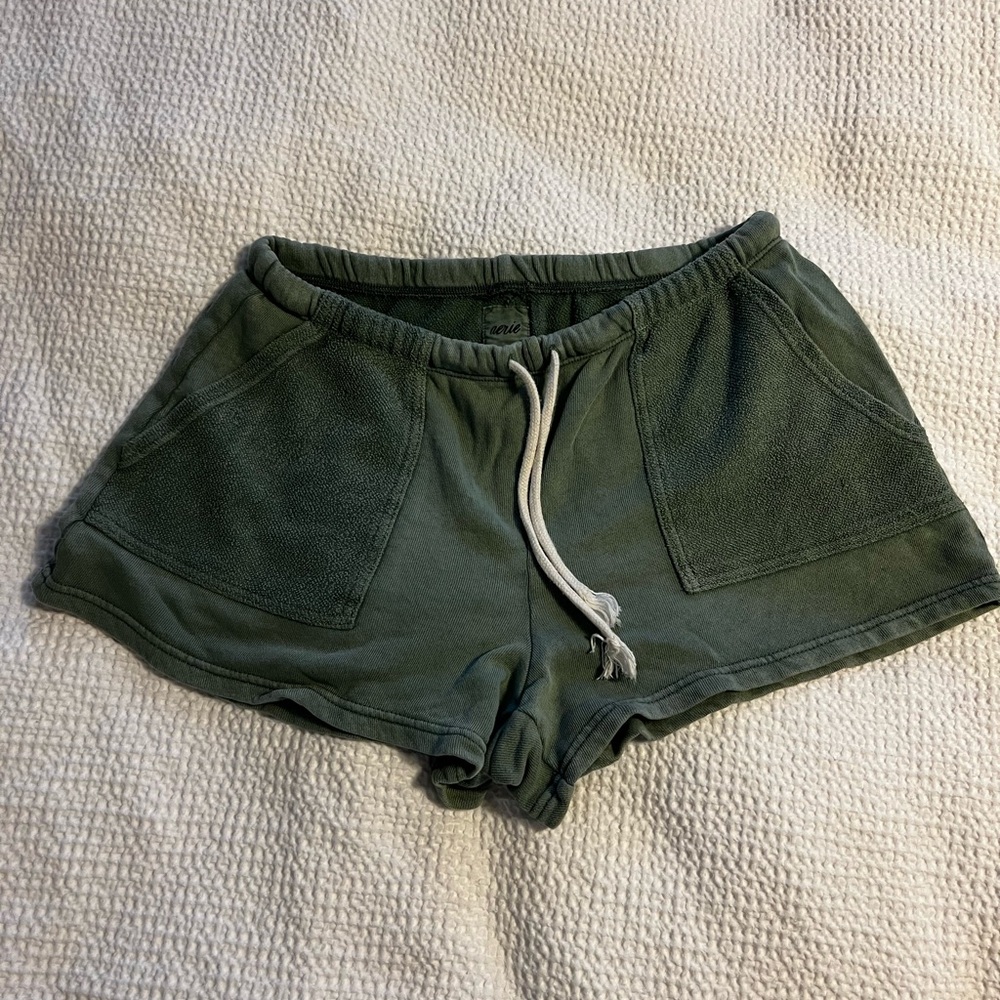 Aerie Medium Lounge Short